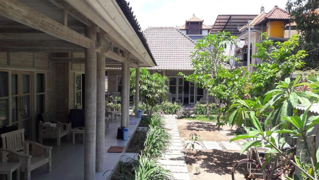 Vista Huts Lembongan Exterior foto