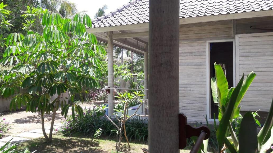 Vista Huts Lembongan Exterior foto