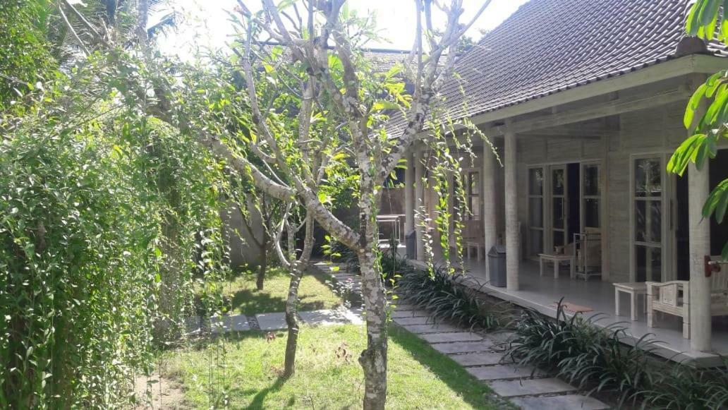 Vista Huts Lembongan Exterior foto